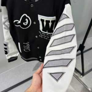 z7076821544366_51a73385e76aee241f51dc0676bcf9c6