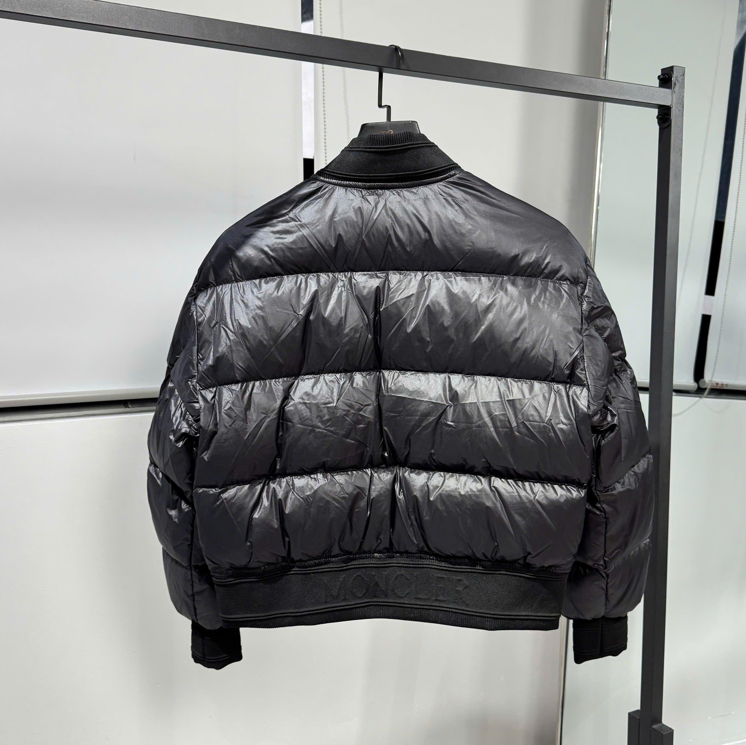 z7076828772807_9a7669e271c3159edd0802ef0d50dc02