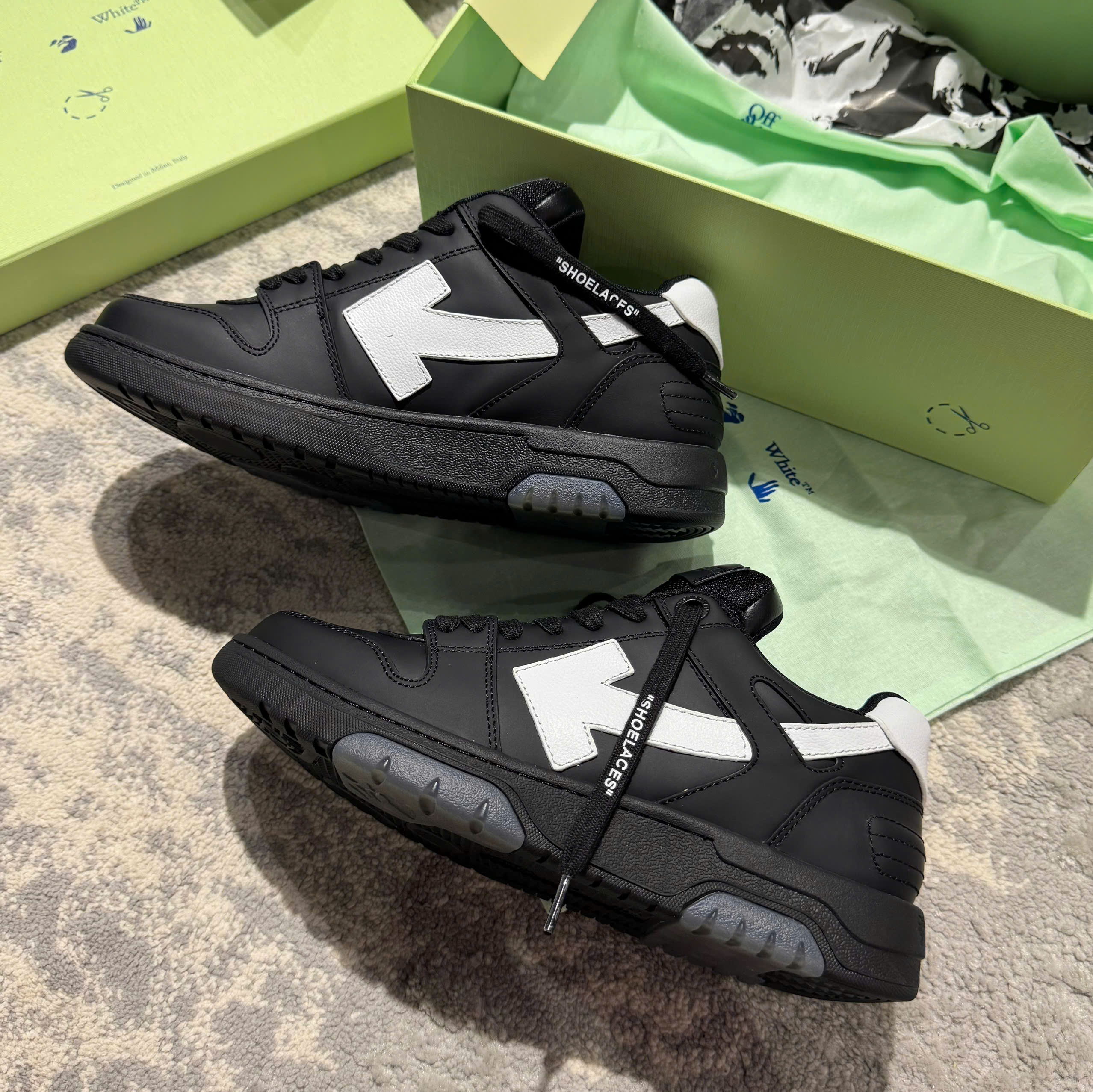 z7076850114922_b8320bfe029383bd67dcf18e794e8177