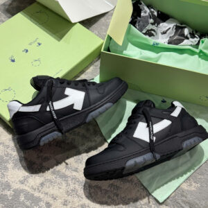 z7076850126562_81b1e058ff5e83ba6bd61c88f055d84f