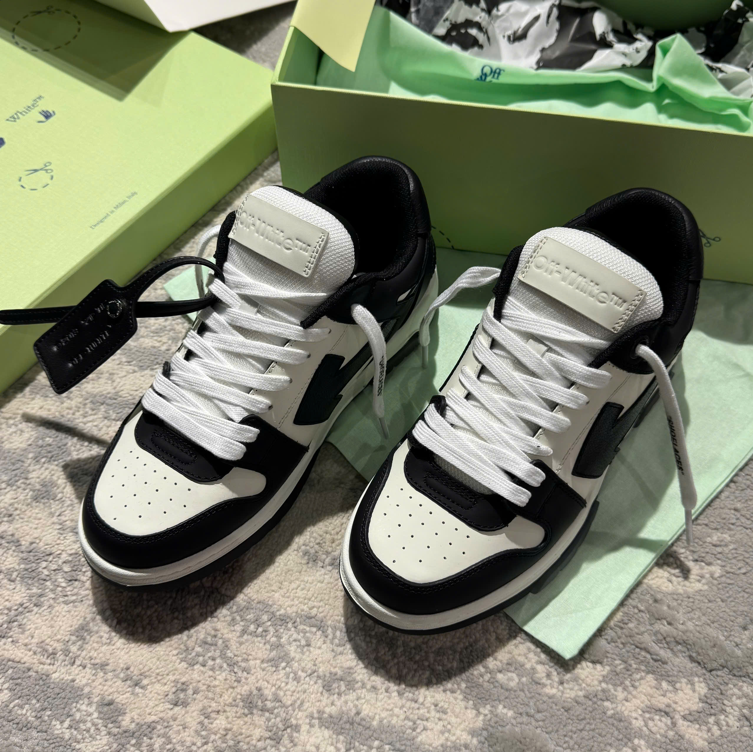 z7076850740718_6983ef0a5745165876c2544bd74669e6