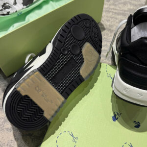 z7076850755393_b111856117341576504070f9339b8e72