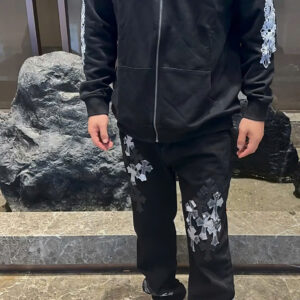 z7078006476939_46a8388310cb2006942ac40fe3f62f9b