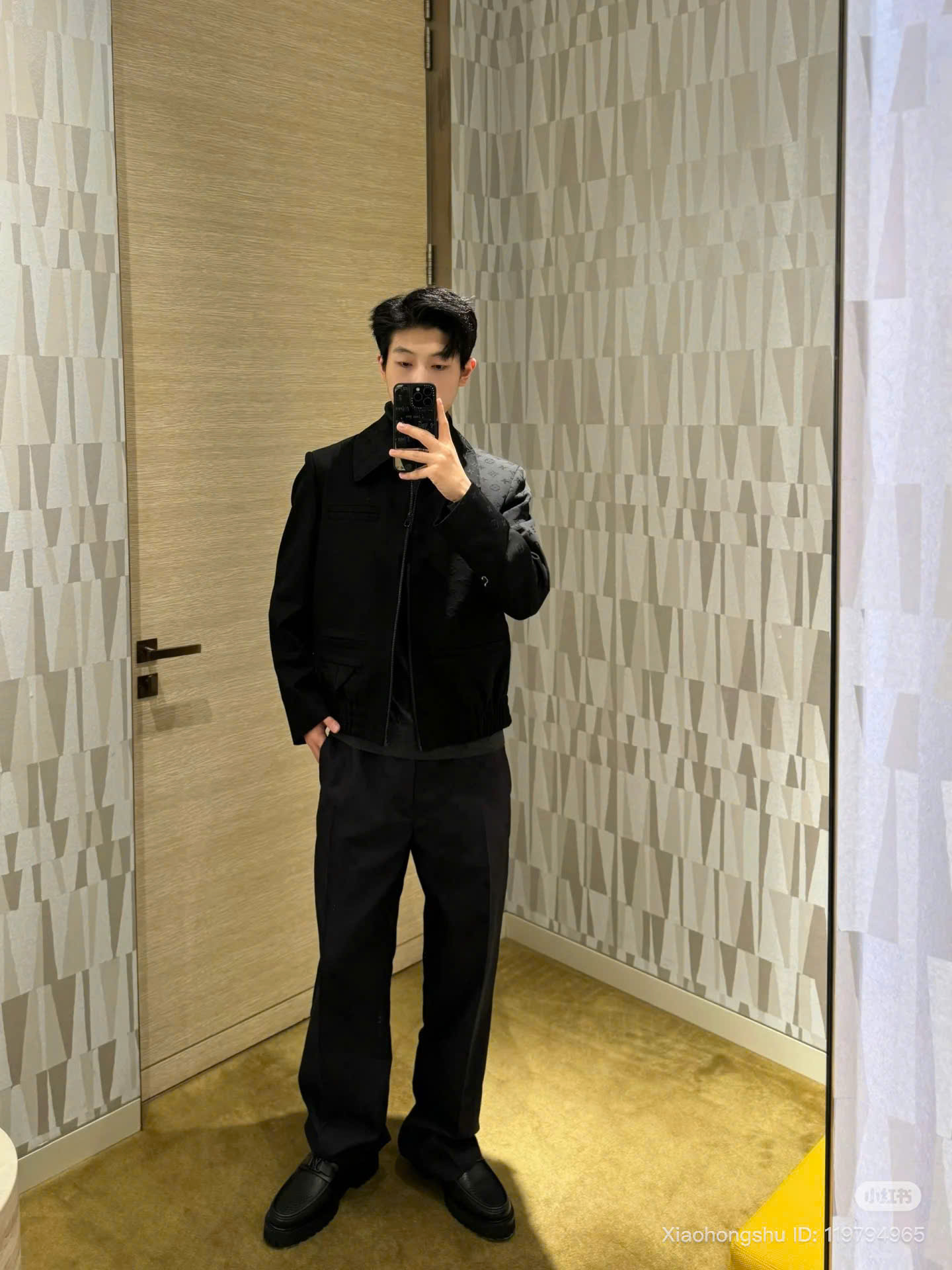 z7081294038029_2b10e7b6cfb54fe68659258cd9adfa1b