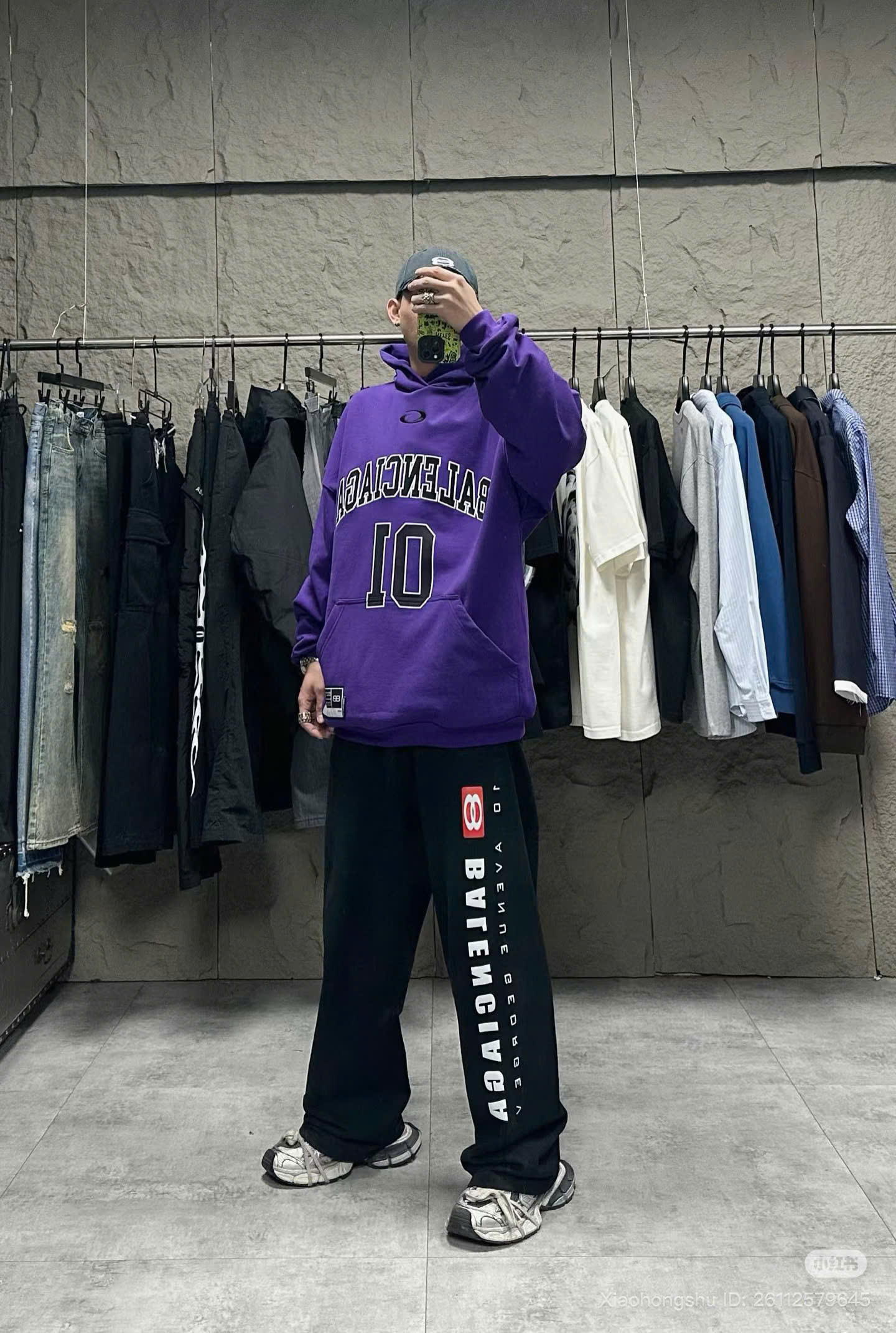 z7081306743849_04fd2818d1fe9d8c40e06af523ebe28d