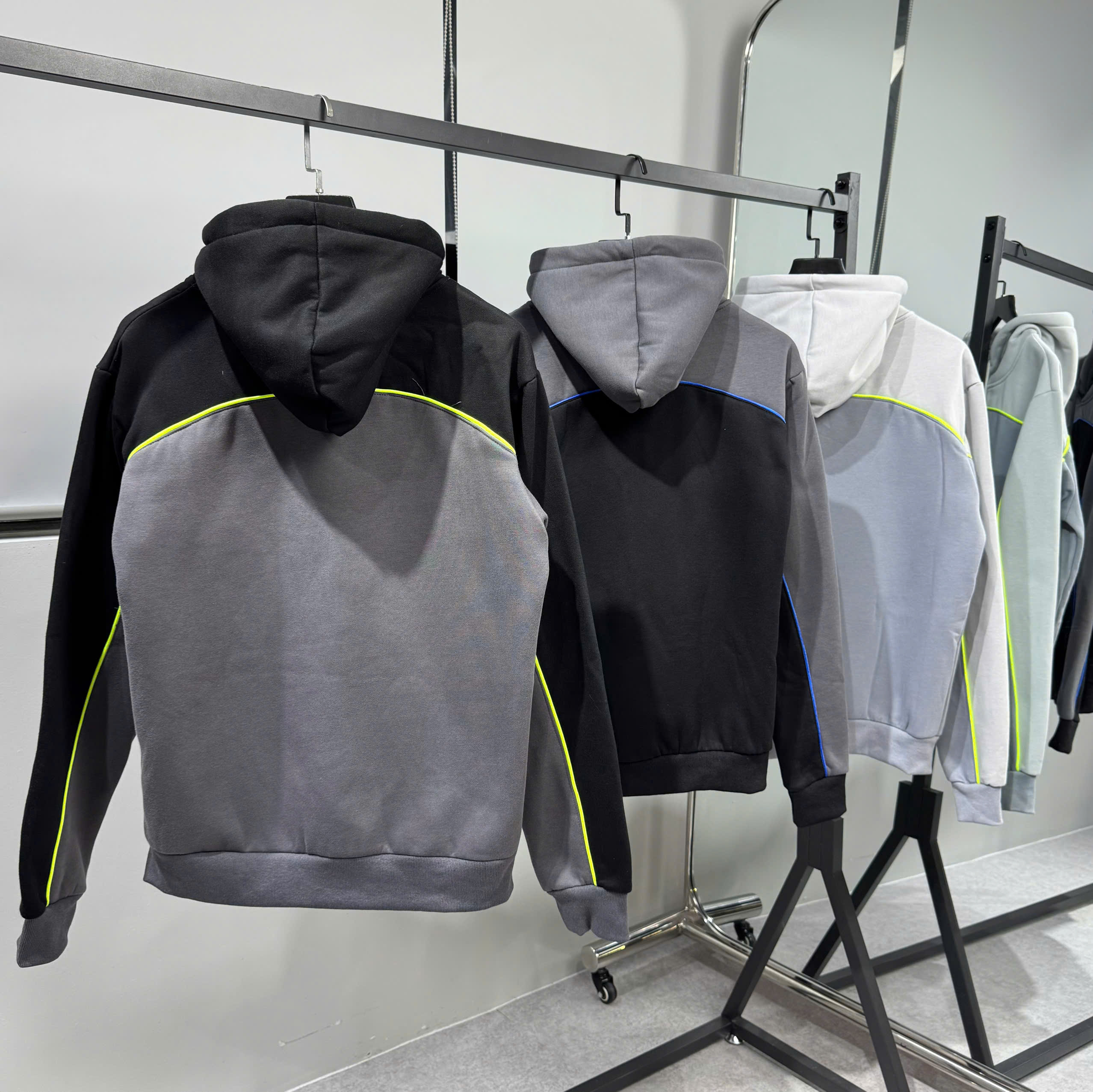 z7111205859613_78445991d06a5e9eda2dd397e6990f3c