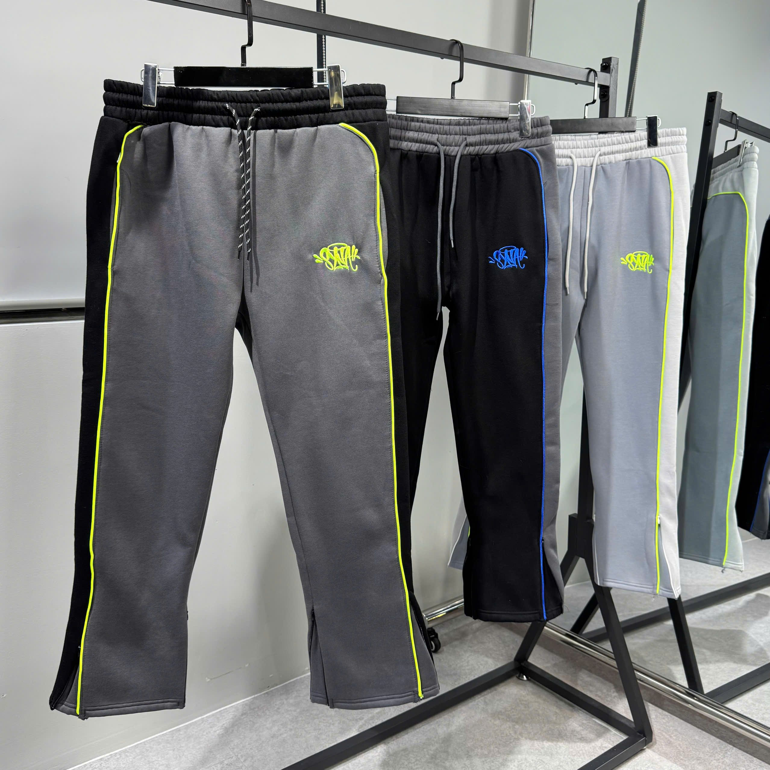 z7111205871588_b9de7a78a43a86c096b78b72286c8f8a