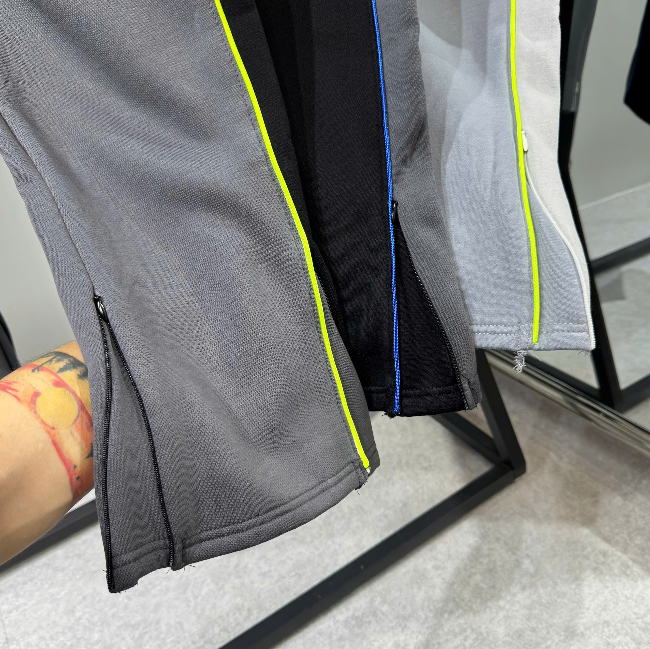 z7111205888709_23f43294ea5cc7414fc9d1e7d5b50ed6