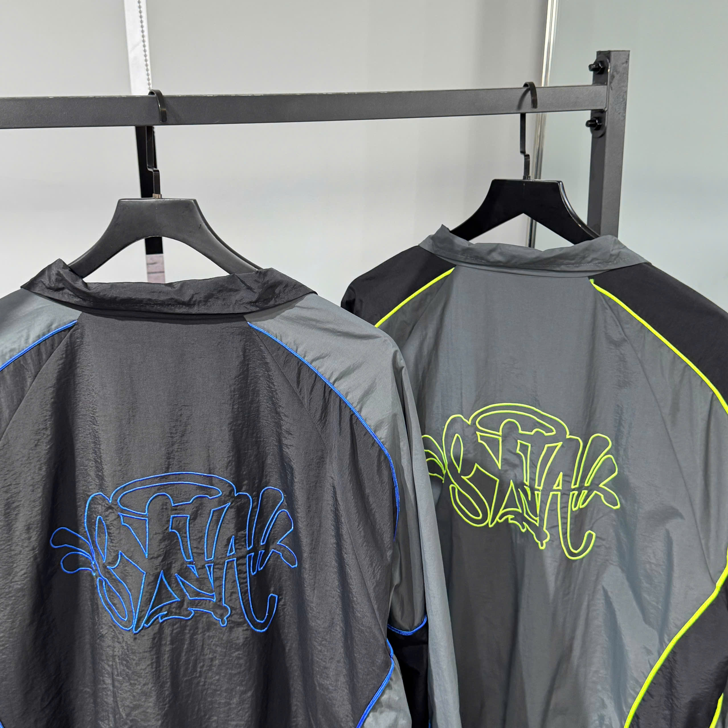 z7111207116368_8b8befebffbdaff3047d413a9d9dca87