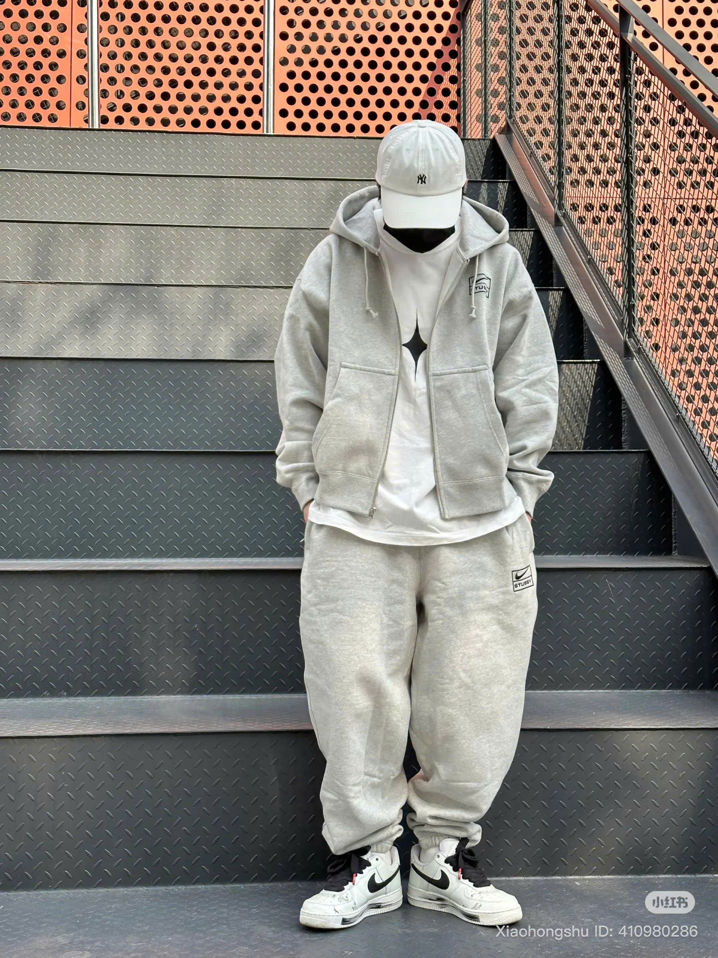 z7112653197434_f60e99be54628416d8733298400102a2