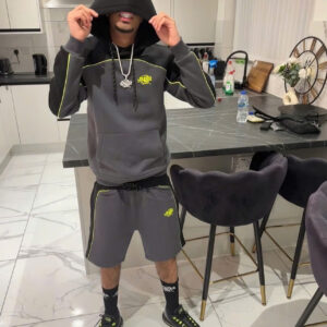 z7112657461533_691ab6d642ca915af1186d8a0653e386