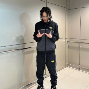 z7112660051836_1f1e8dfc64c5c4ba871f6f79d8f59c38