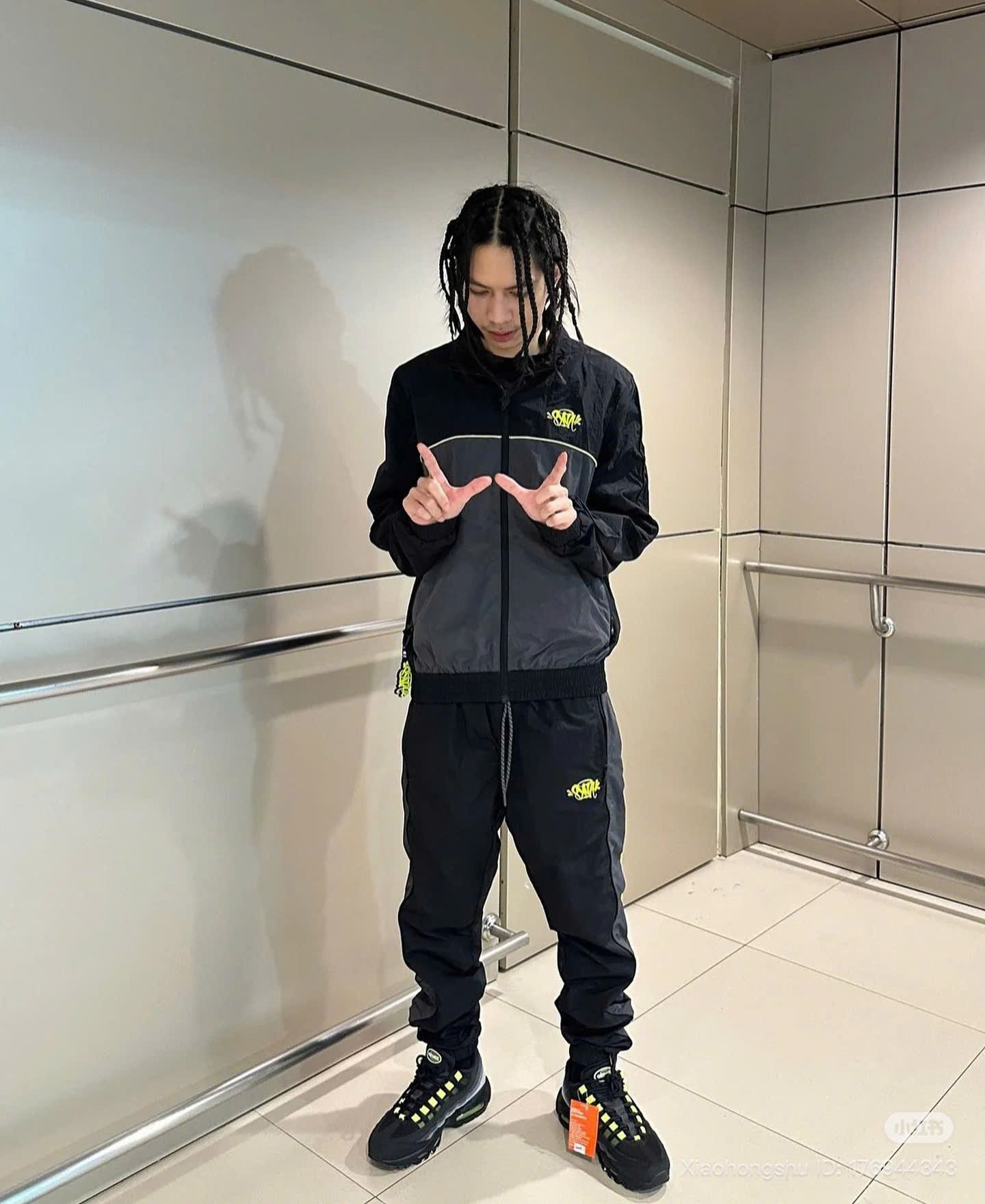 z7112660051836_1f1e8dfc64c5c4ba871f6f79d8f59c38