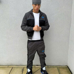 z7112660952387_4a11395edc375dc4557bd2ce11390aa5