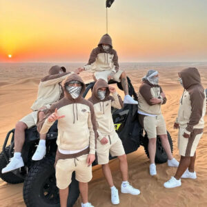 z7122503027302_1df8e20b00efc912547ba3b9982319e2