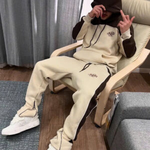 z7122503033909_ed9a60468e7b3a7508c2546f3ab12432