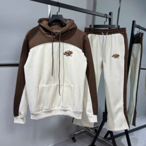 z7122512194920_1f3f9966a3b59caff77e9268ba16e638