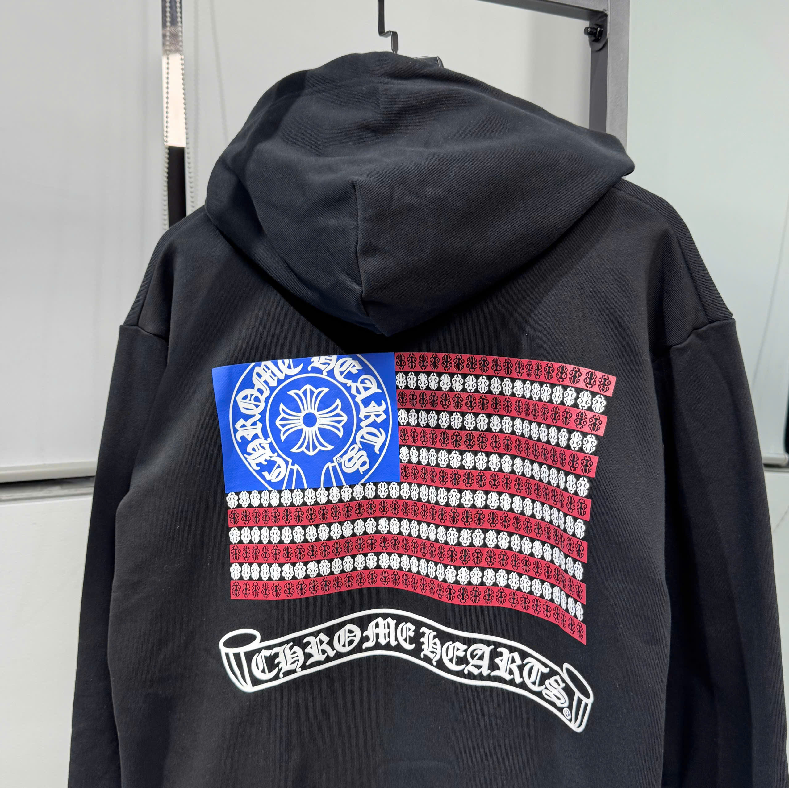 z7129981899685_830e3b71813bec3b34a70f0352d1819b