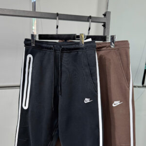 z7129985890111_c7554f1876b62fc88a64200ba52b72a4