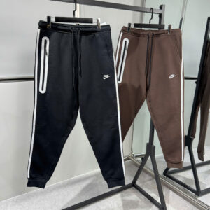 z7129985927841_4d8ca0944c9e68f3152eaefceff18f37