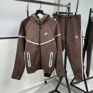 z7129986250069_c01c183e3542d9103dd900e9ee6d36ca