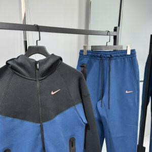 z7129987302535_176d94e05d32e71b0e9403f1fbad5a5c