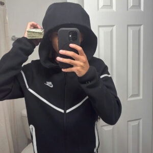 z7131983588258_39c593a50724b8b8f1a07c4d00891fc6