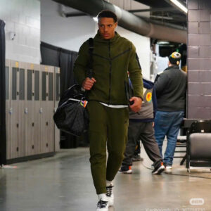 z7131994242806_57c65f06ea5d77f1c587ac4f5932fed7