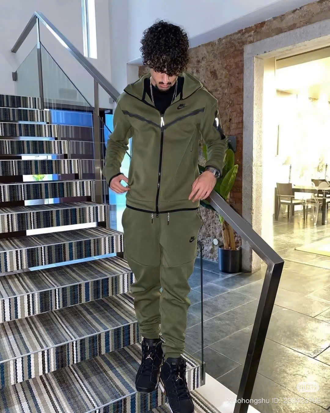 z7131994263201_af68fc1f06cf93754eeee147a3152c79