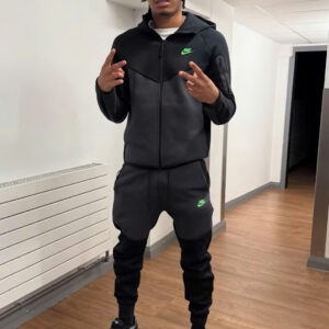 z7132000221148_3408c7e1153a87fc6a706bd61a49e08f