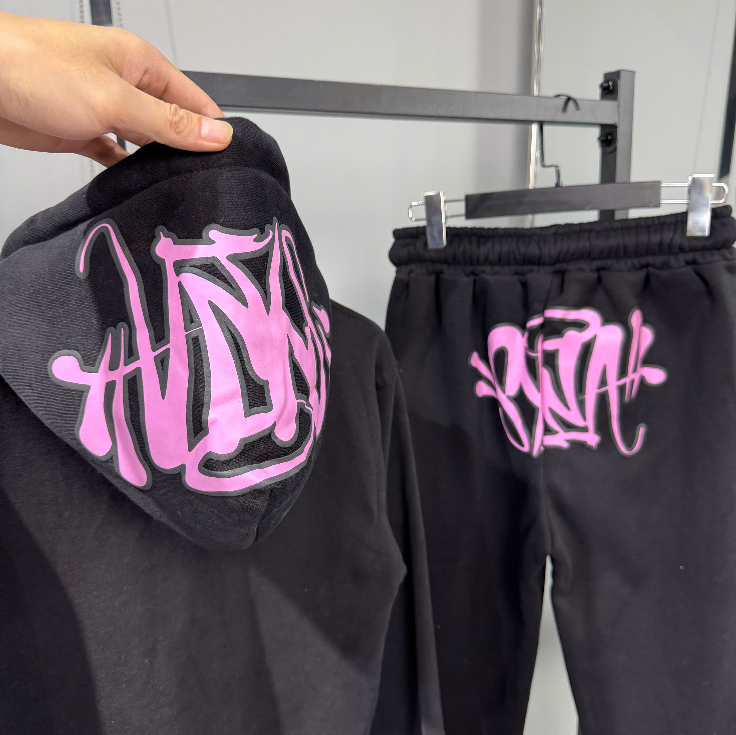 z7150439587672_16952d478df25438c34628d4fa3662e6