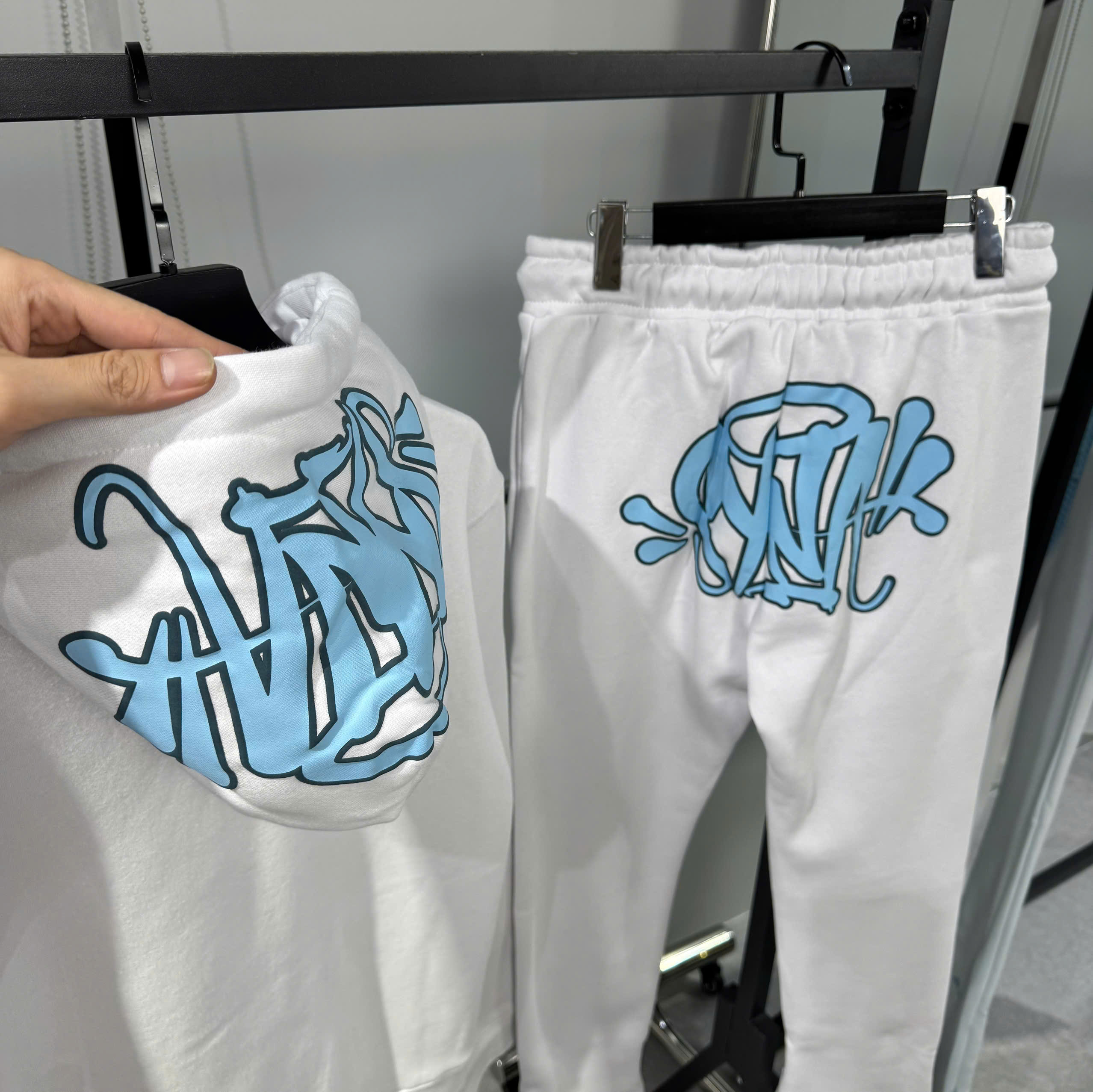 z7150440019055_115ccab38f42cf7deeff57b8b781521c