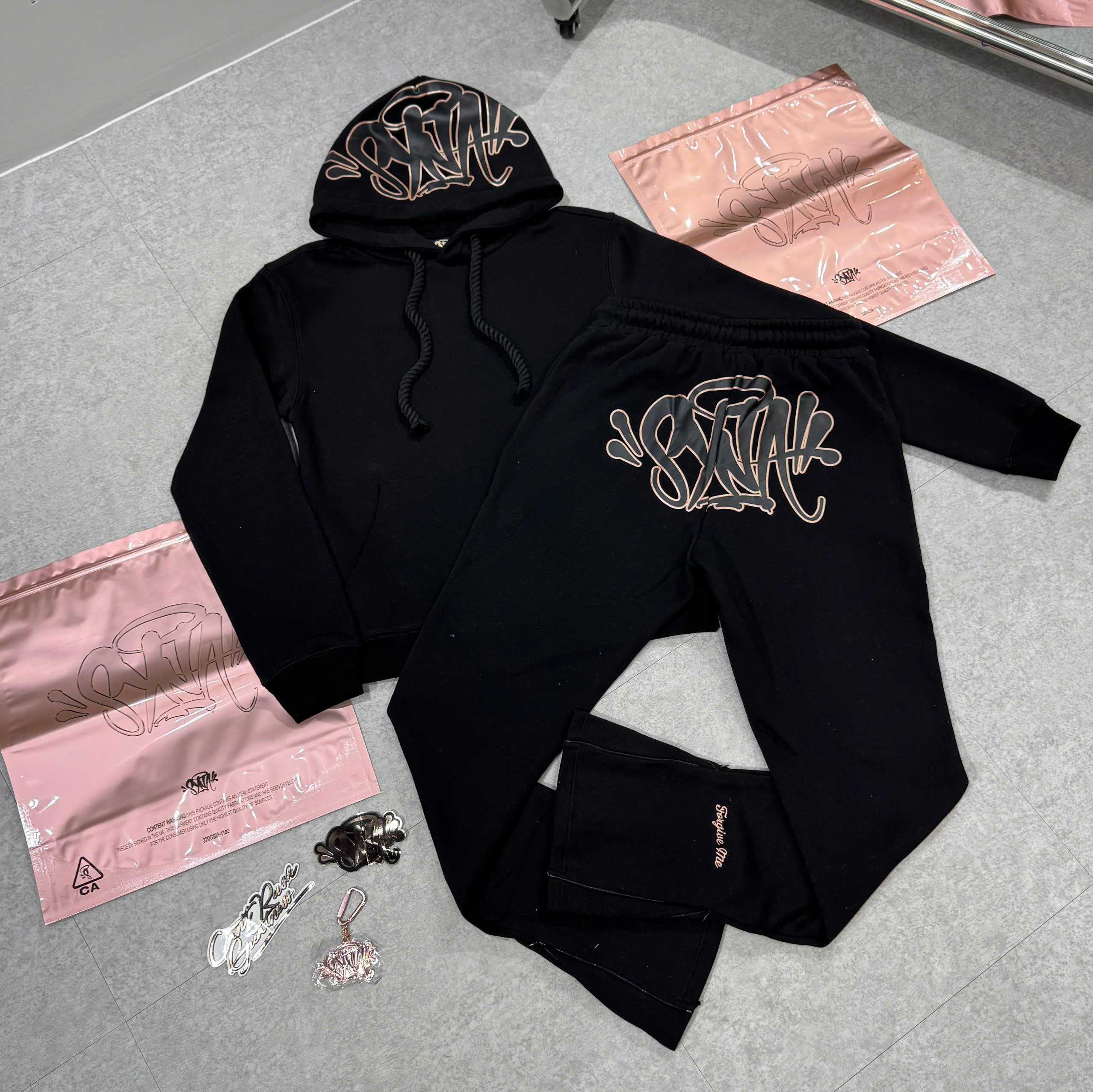 z7151344803274_aa8b4ed40adaa9fa42704fba68c76e21