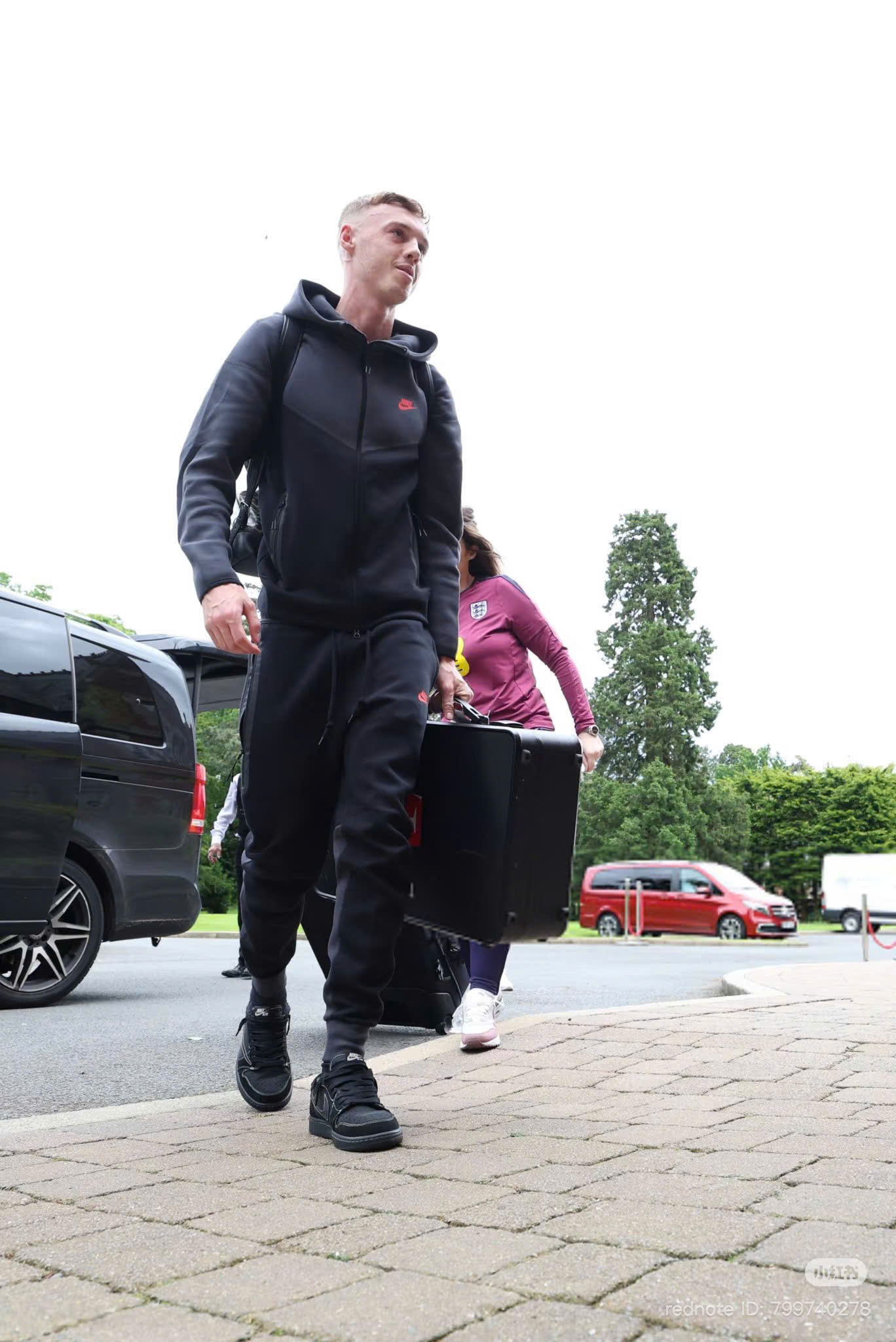 z7167156366775_db2f894e487bb11ce0001fabcb5433ae