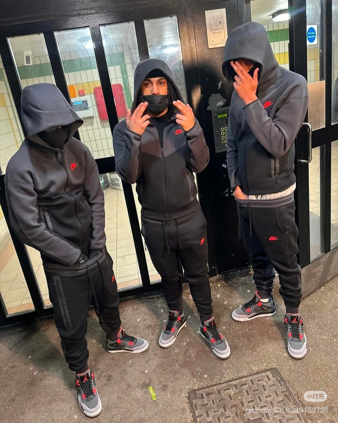 z7167156375963_3490131602b5dae0f457bf8ce38a6bb4