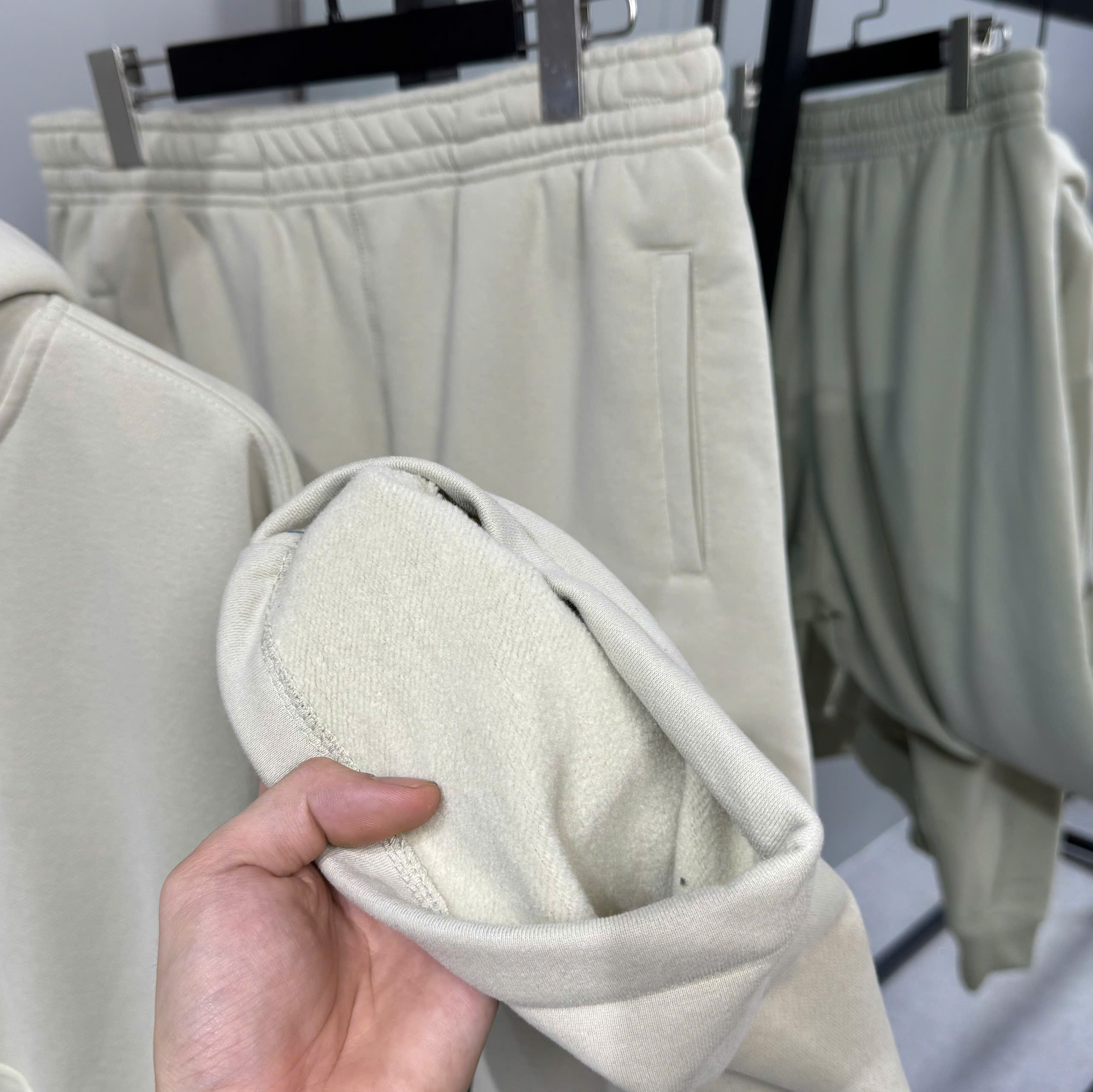 z7171424798603_f3e3dc95a4f16d1316bca1d6a8449139