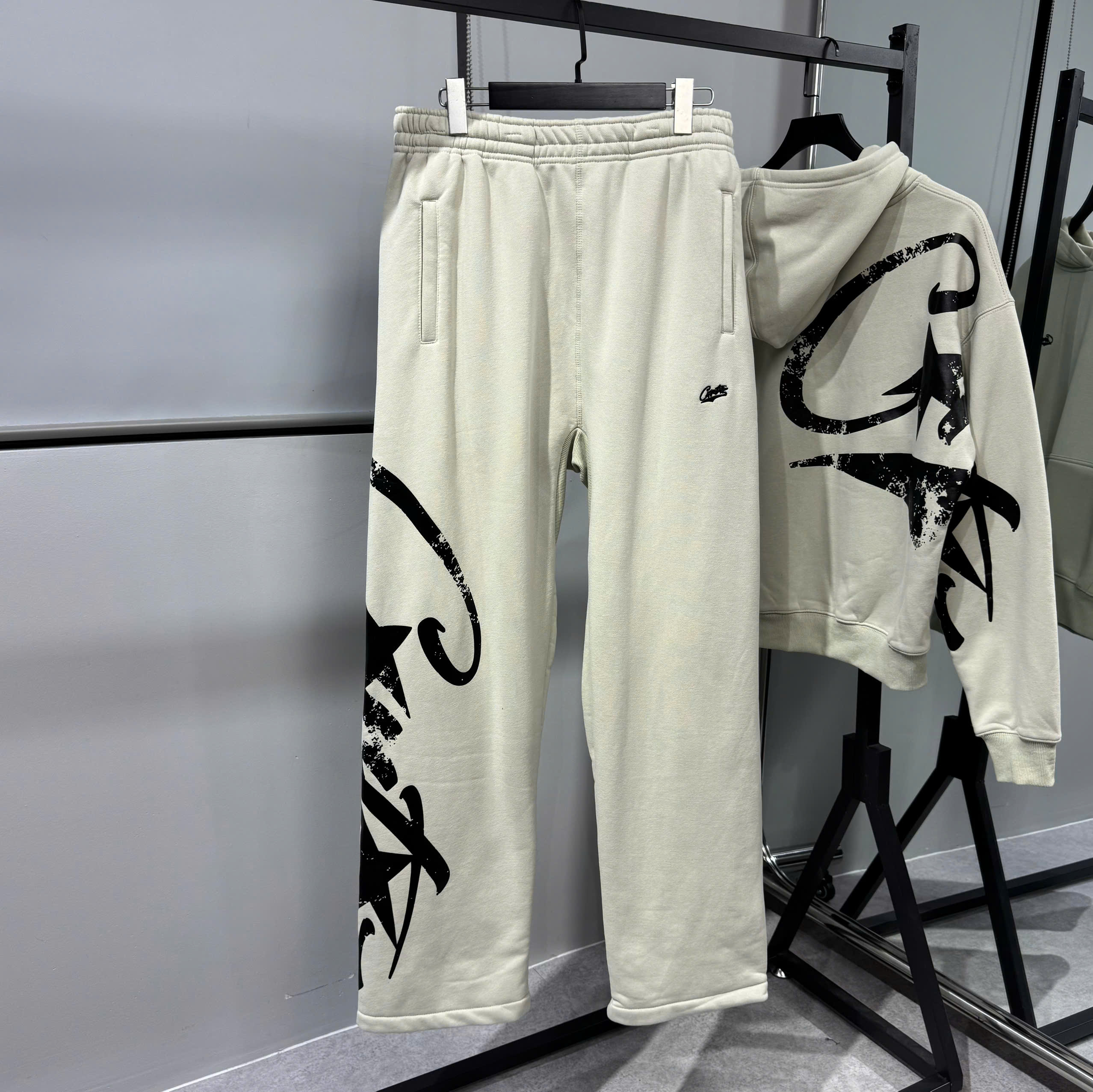 z7171424930784_45ec7c3cb63c4a92f6af50a7eee45739