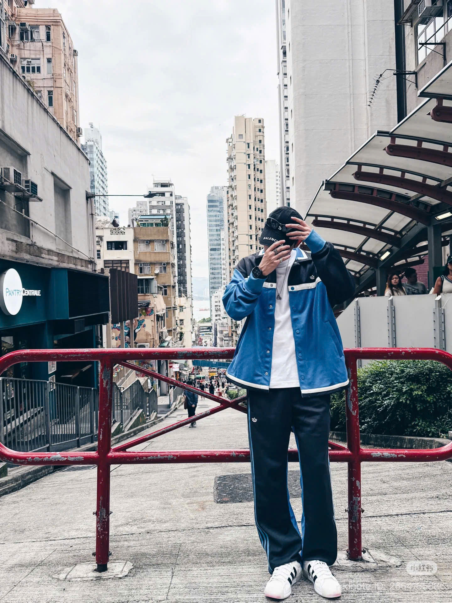 z7175537540836_5884afce53d08c99284e504e98cc6e76