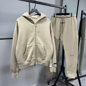 z7188857219150_51b153a8177572ec625d4a0d394d0607