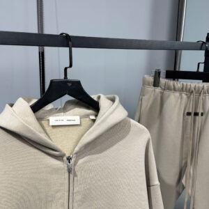 z7188857223674_ed5f92b1357017b5a7901169359ec08d