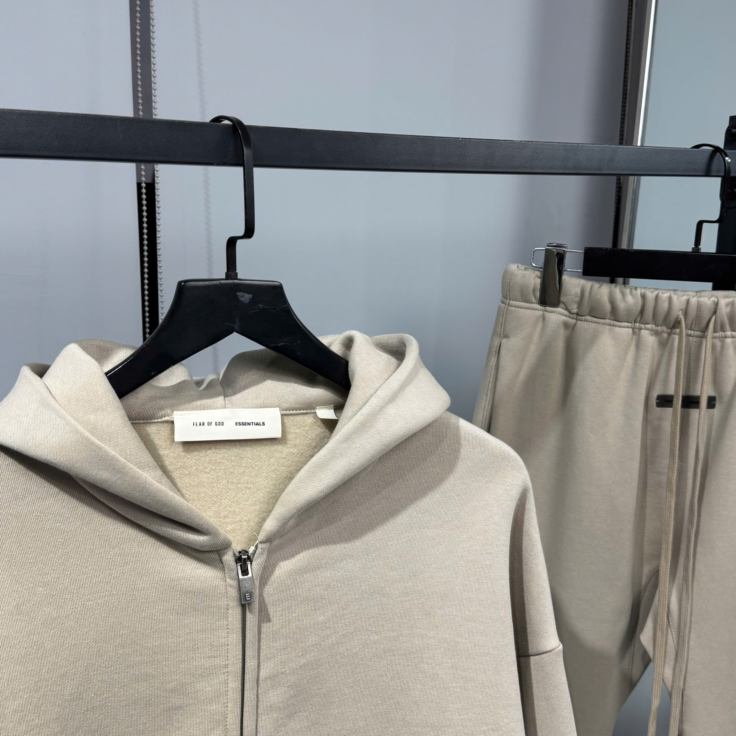 z7188857223674_ed5f92b1357017b5a7901169359ec08d