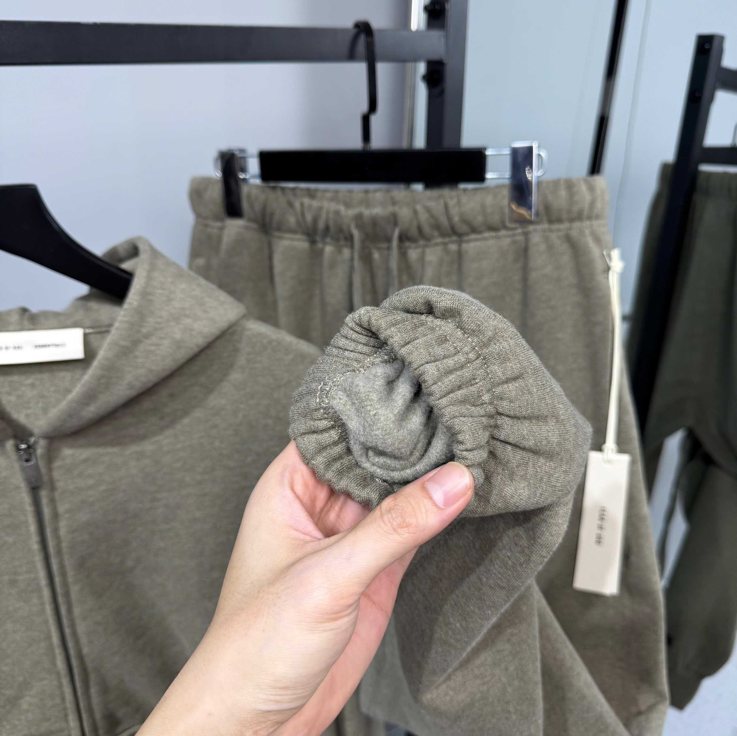 z7188857713595_d8da691350ee4b26c0d128937305ca72