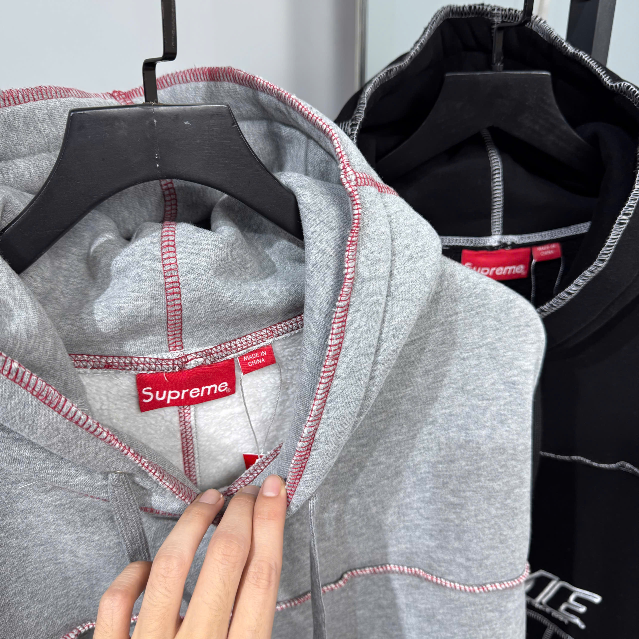 z7212103536794_16e212645aa00388e804d6217cec3946