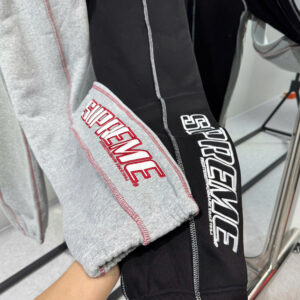 z7212103674523_6166f8b47afb5c914a41e0a4b9a4f217