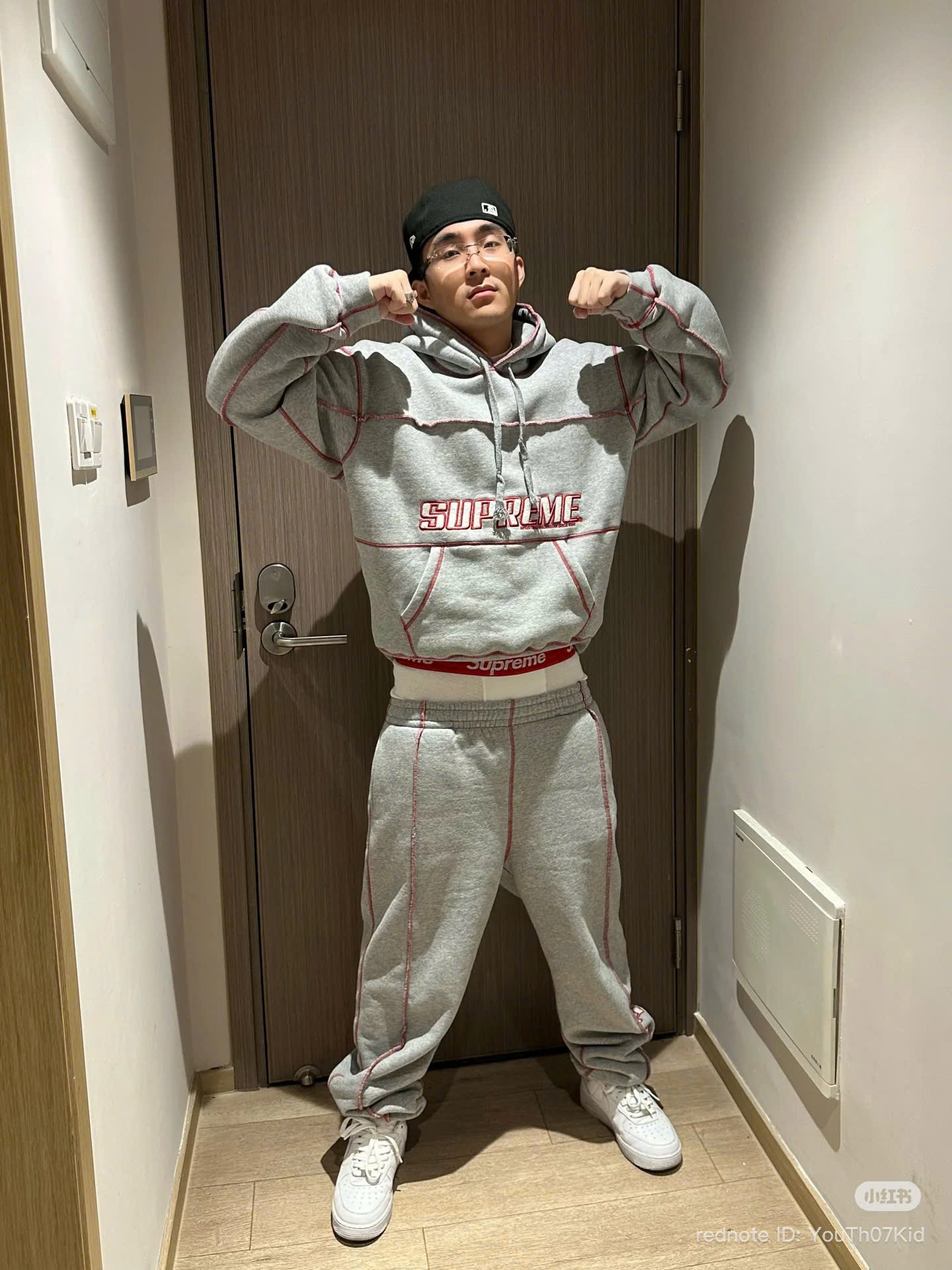 z7213392132035_56a6a98a533ef3ffef497bd864c566d6