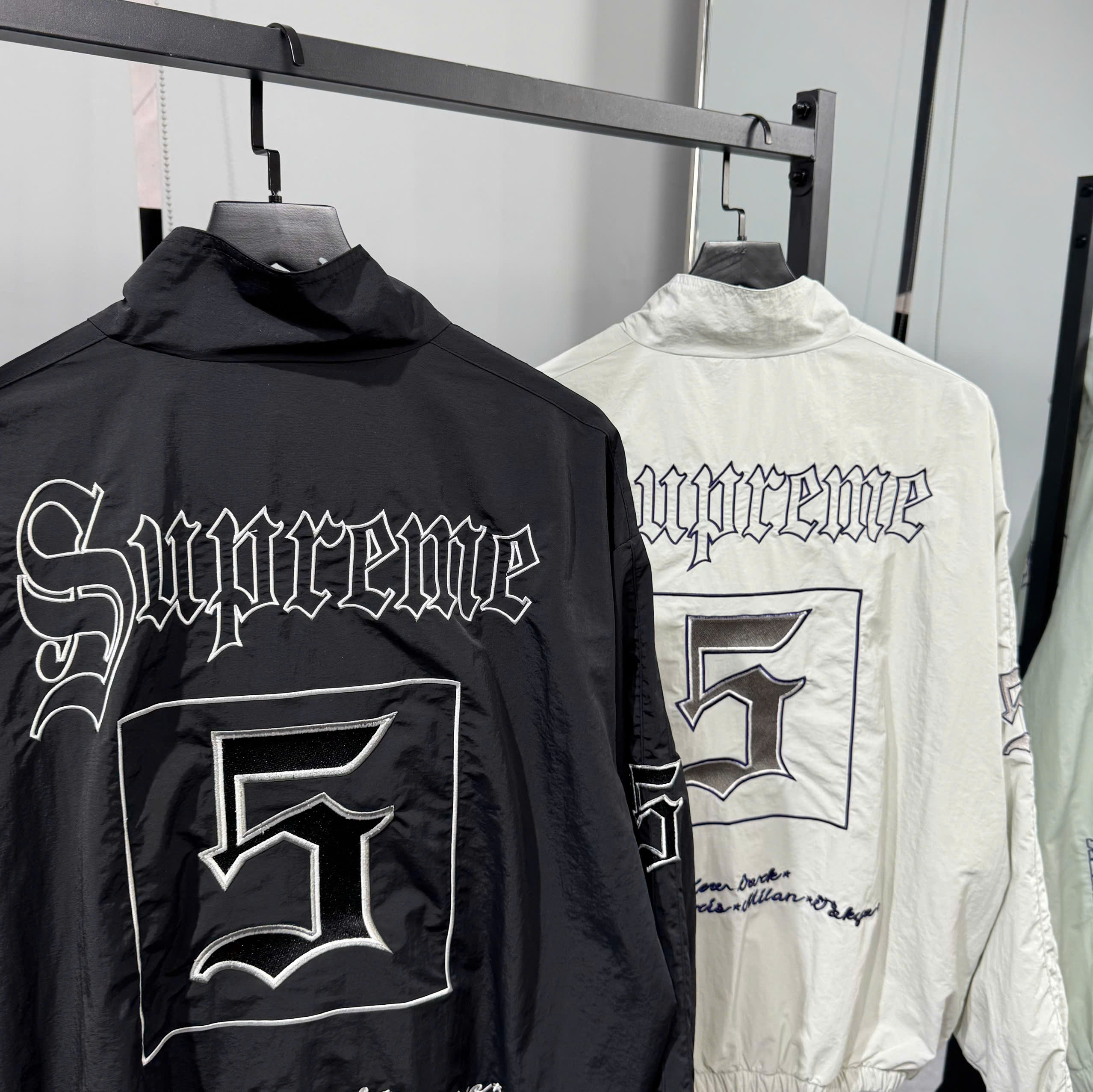 z7232702769689_bf4a725925b5e5ec5dba7fbeb9e94150