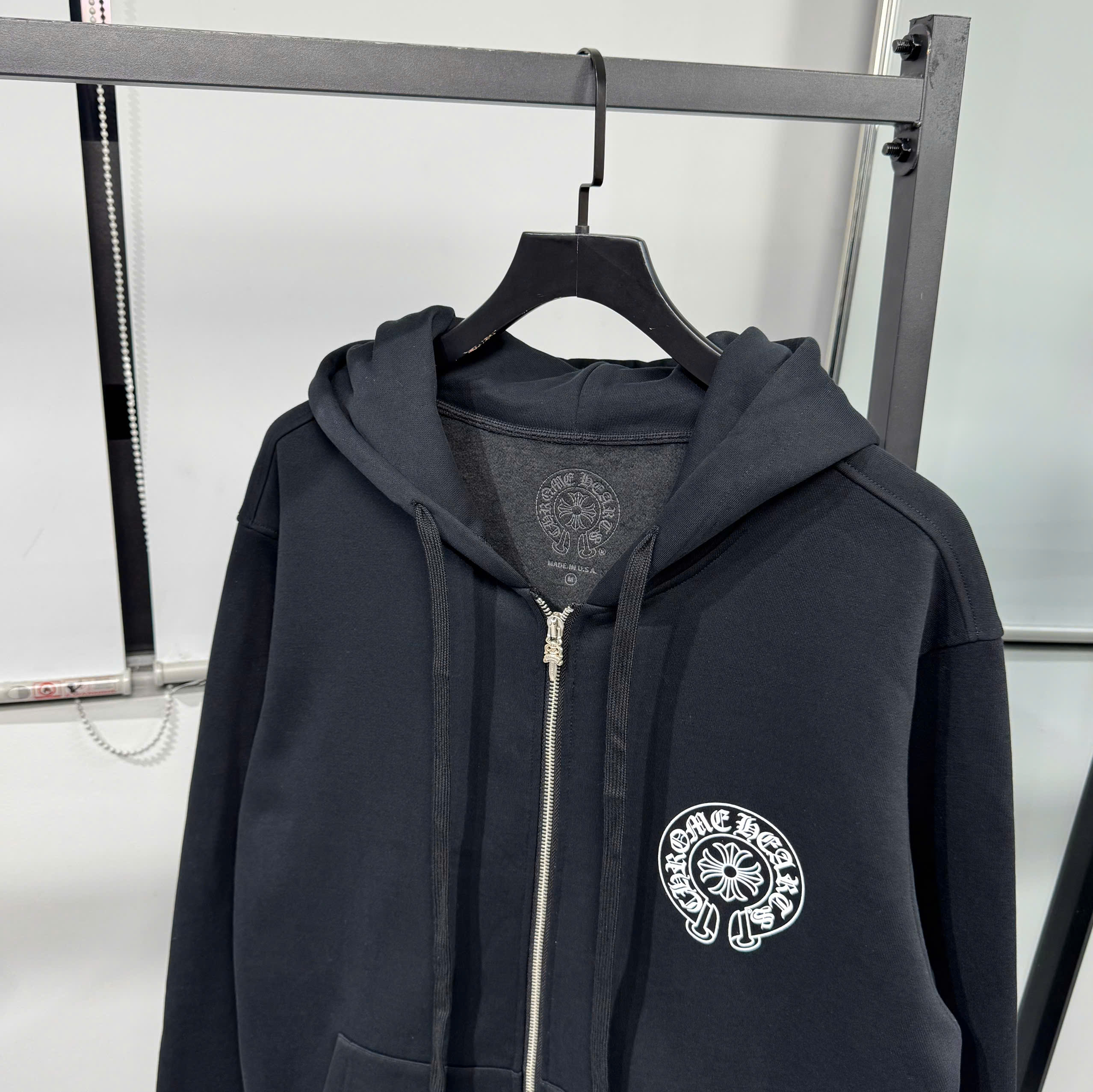 z7299277369321_f827a76fc5e146e6715f3e0c31978272