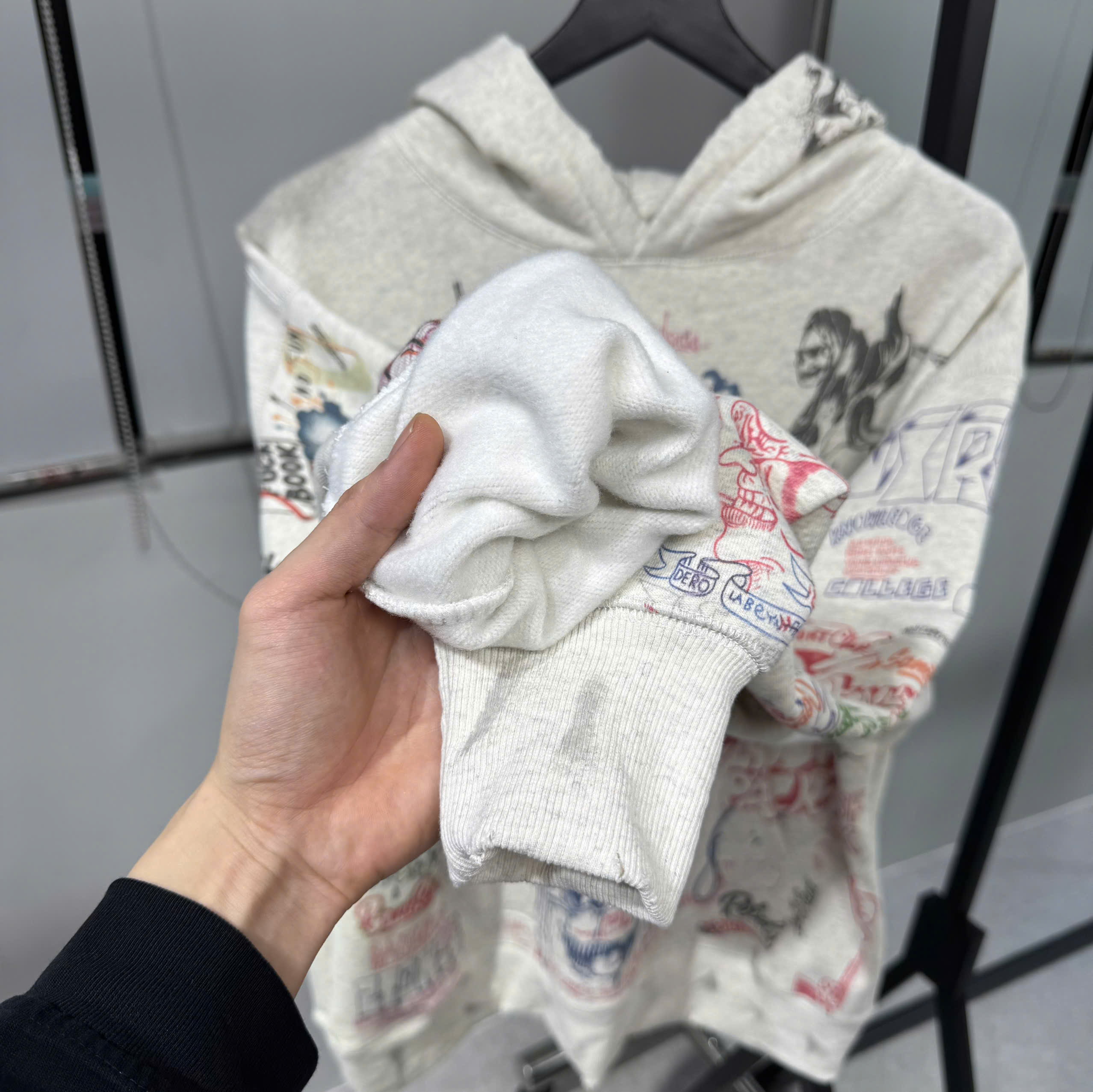 z7325437828310_c4fc2cad7d9bc0877da747fa89314c61