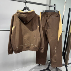 z7367077546133_074cf683cf5e87609d94a4cb65a911cb